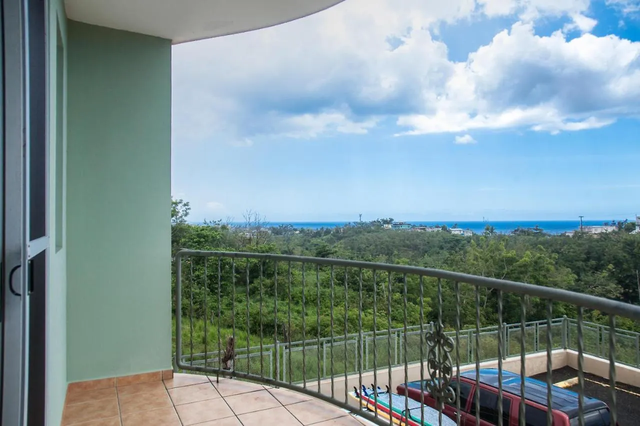 Coco Loco Ocean Views, Balcony, Pool, Laundry Apartment Rincon